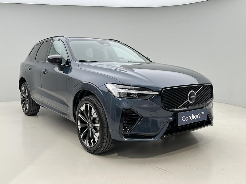 Volvo XC60 (2026) T6 AWD RECHARGE DARK PLUS AUT - fotka 13 z 45