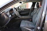 Volvo XC60 (2025) Core, B5 AWD, rezervace - náhled 7