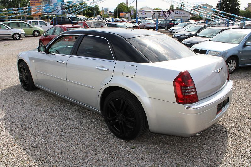 Chrysler 300C (2007) 3,0CRDI KŮŽE XENON TEMPOMAT - fotka 5 z 17