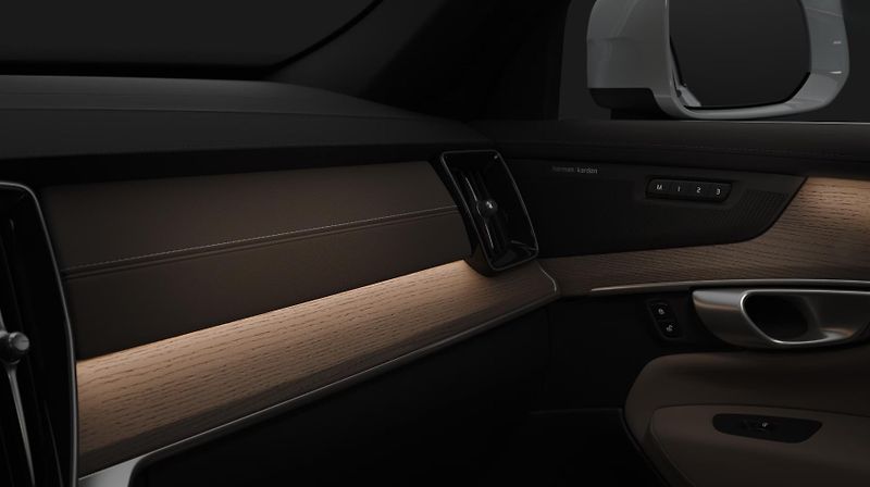 Volvo XC90 (2026) B5 AWD BRIGHT PLUS - fotka 13 z 14