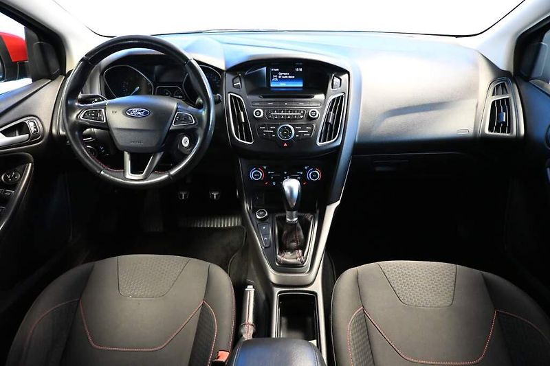 Ford Focus (2016) 1.5 SPORT ECOBOOST - fotka 12 z 25