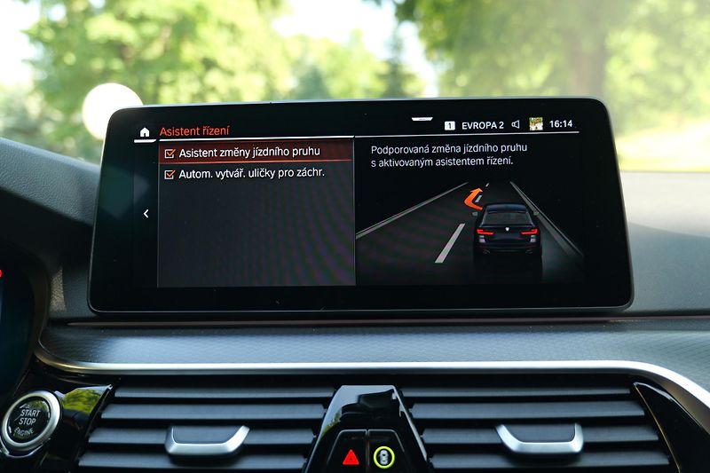 BMW Řada 5 540xd Msport Adap.Drive! - fotka 40 z 49