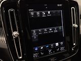 Volvo XC40 B4 AWD INSCRIPTION AUT  - náhled 37