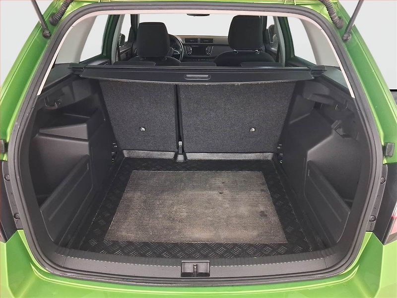 Škoda Fabia (2015) Style 1.2 TSI, ČR,1.maj - fotka 14 z 16