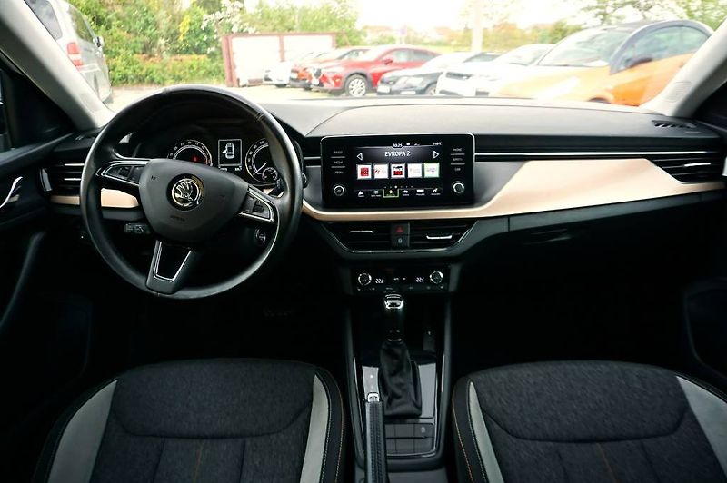Škoda Scala (2019) STYLE PLUS 1,6 TDI 85 kW - fotka 28 z 30