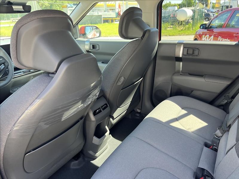 Kia EV3 (2026) 150 KW + 81,4 KWH V2L  EARTH - fotka 13 z 24