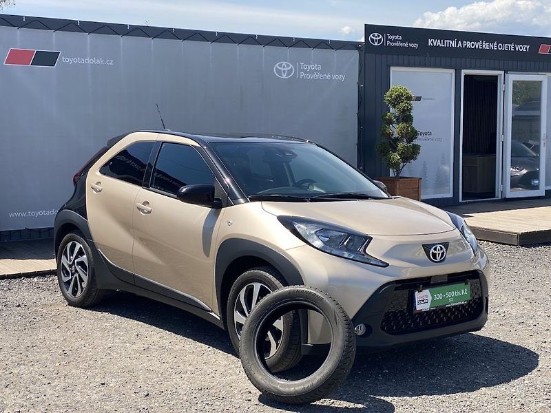 Toyota Aygo 1.0i, ČR-1m, Style, DPH - fotka 1 z 16