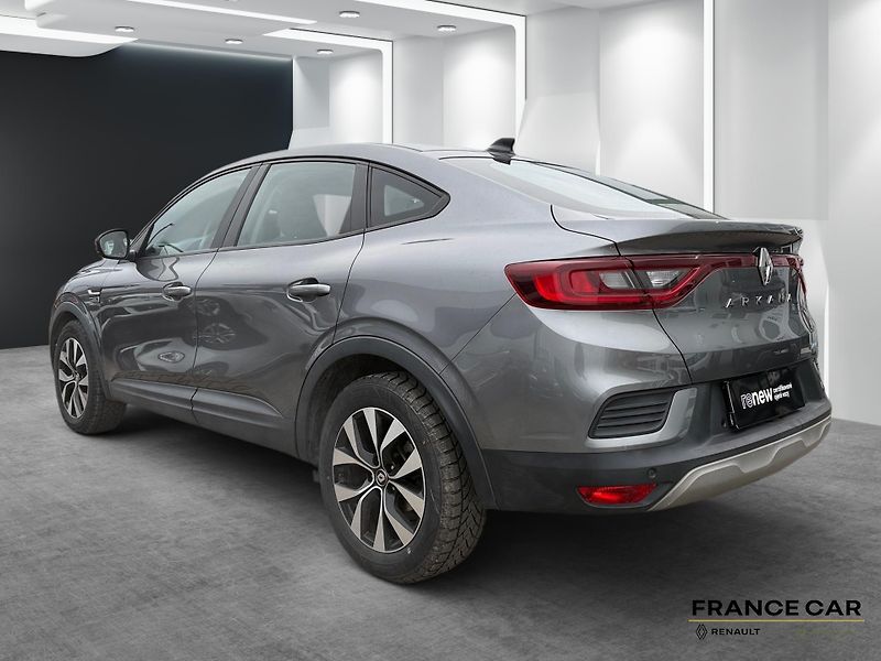 Renault Arkana (2023) 1,6 E-Tech 105 kW ZEN - fotka 7 z 24