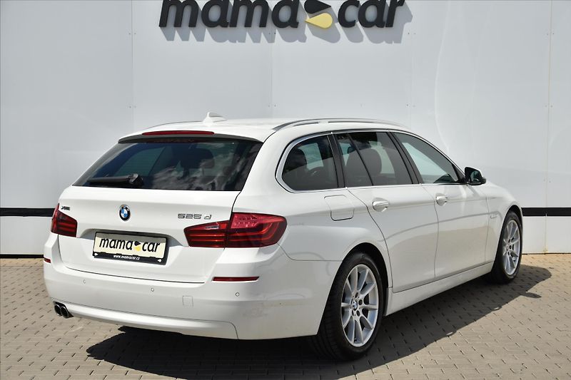 BMW Řada 5 525d xDrive 160kW ČR - fotka 7 z 30