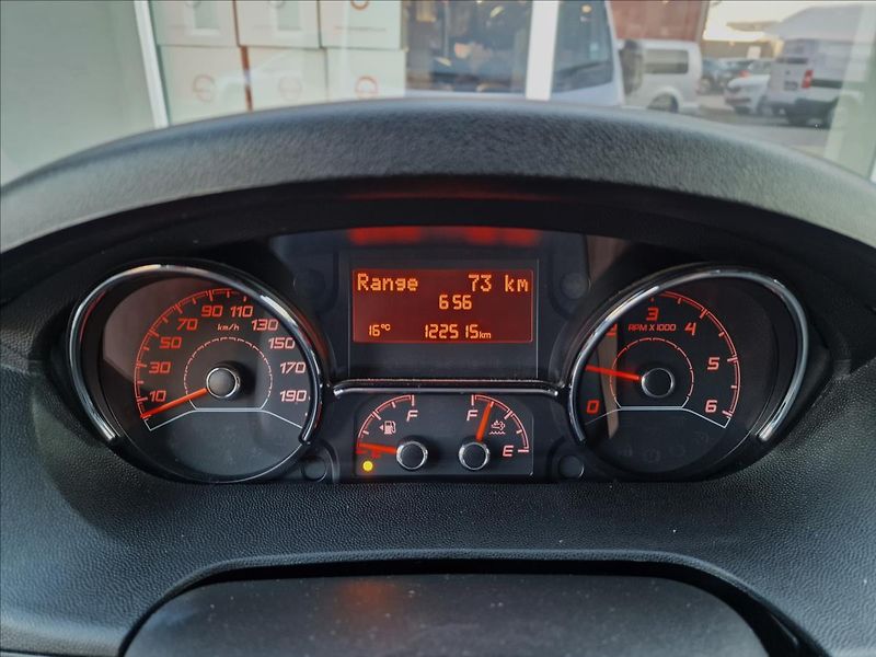 Citroën Jumper 2.2HDI 103kW L3H2,ČR,1.Maj. - fotka 23 z 43