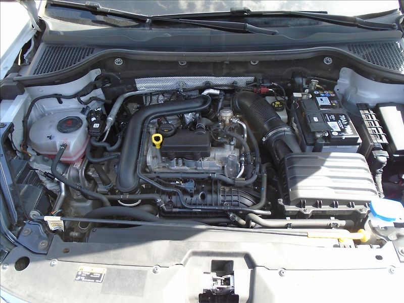 Škoda Karoq 1,0 - fotka 20 z 26