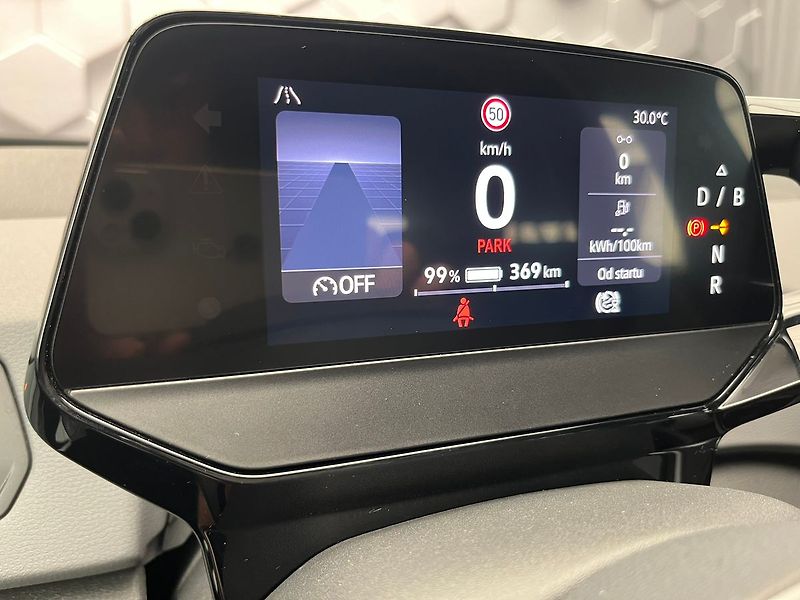 Volkswagen ID.3 Pro 150kW 94,8% SoH ALU 19'' - fotka 42 z 73