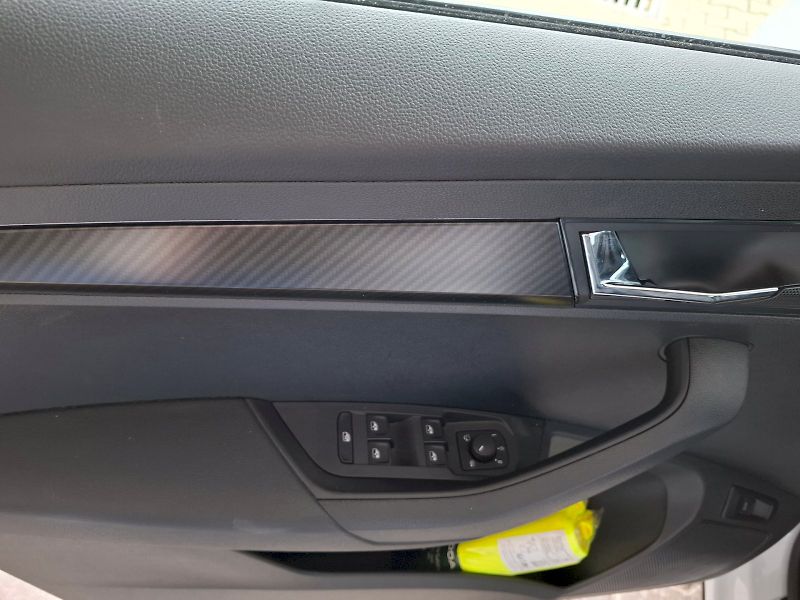 Škoda Karoq (2025) SportLine TD 2.0/110KW A7F - fotka 6 z 46