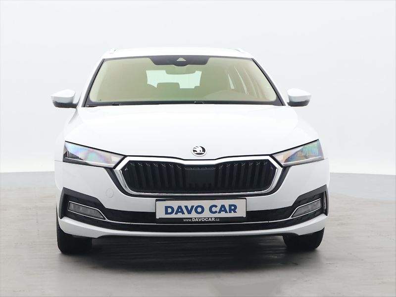 Škoda Octavia 1,5 - fotka 2 z 26