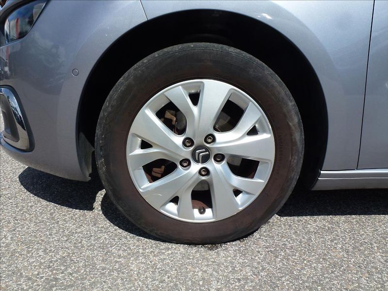 Citroën C4 Picasso 1,2 PureTech 130 6AUT  SpaceTo - fotka 47 z 54
