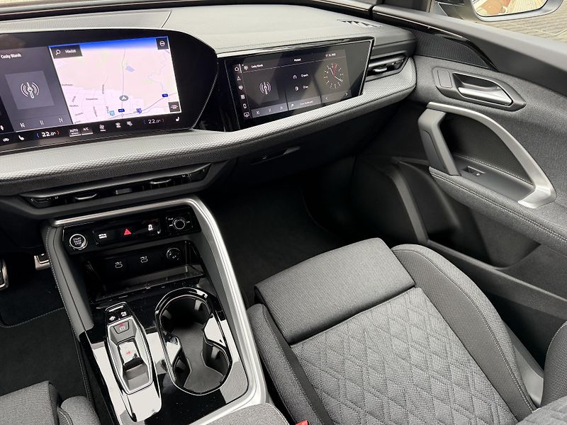 Audi Q5 (2026) TDI 150kW 4X4 S-LINE R20 3D!!! - fotka 24 z 54