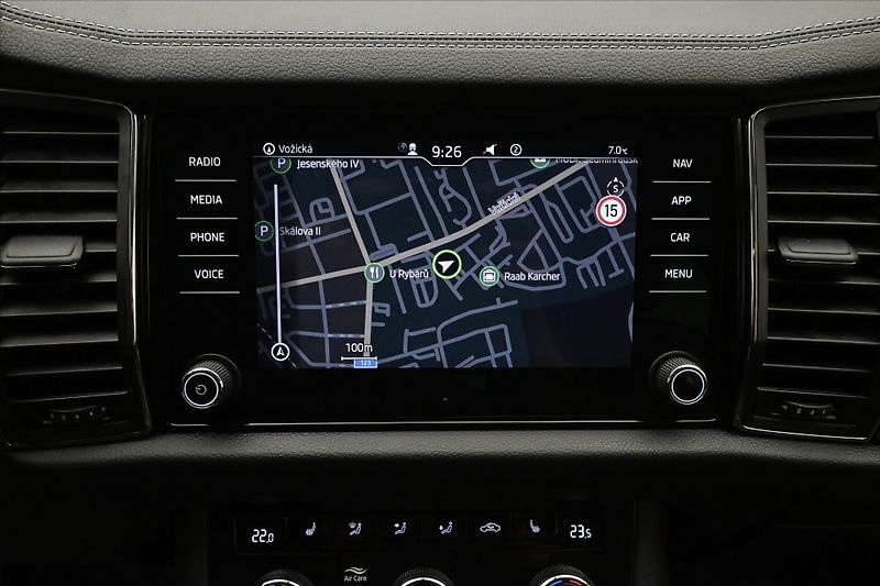Škoda Kodiaq 2,0 TDI 110 kW DSG TAŽNÉ Záruk - fotka 20 z 32