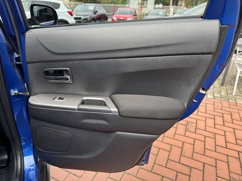 Mitsubishi ASX (2018) 1.6i Mivec Xenony Navi Kamera - fotka 19 z 48