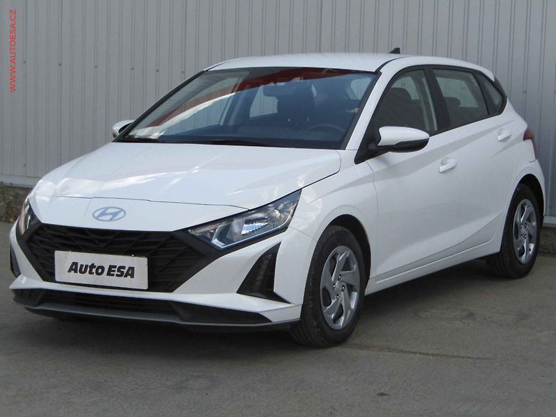 Hyundai i20 (2024) 1.2CVVT, 1.maj,ČR, STK8/28 - fotka 3 z 22