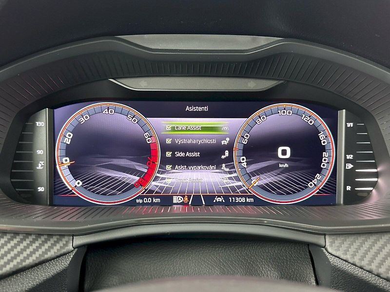 Škoda Kamiq (2025) 1.5TSI 110kW Monte Carlo - fotka 10 z 34