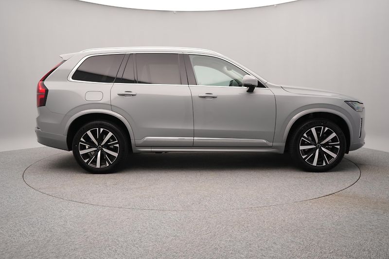 Volvo XC90 B5 AWD CORE CZ 1.maj - fotka 12 z 46