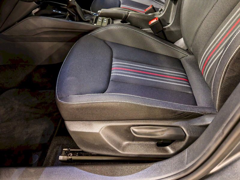 Škoda Kamiq (2025) 1.5 TSI 110 kW DSG Monte Carlo - fotka 23 z 33