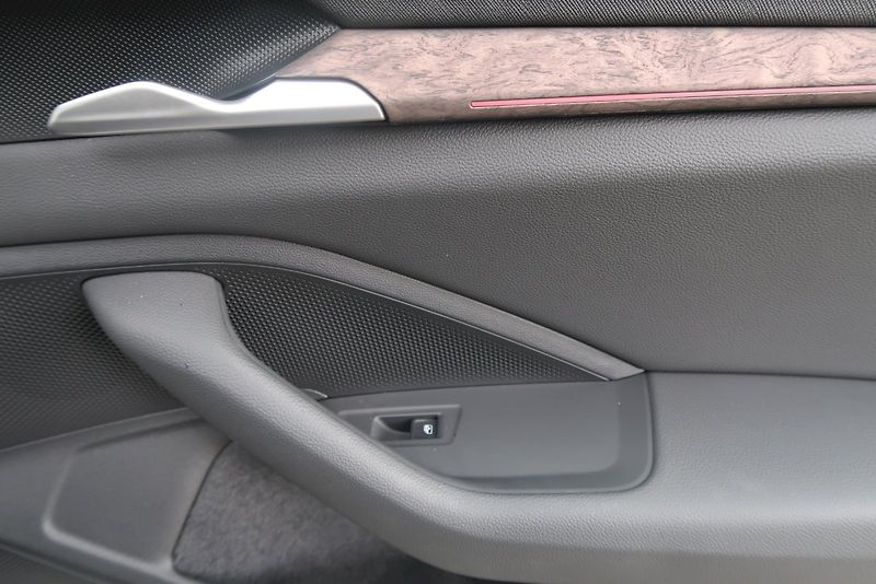 Škoda Superb (2025) L&K 2.0 TDI 142 kW 4x4 DSG - fotka 19 z 28
