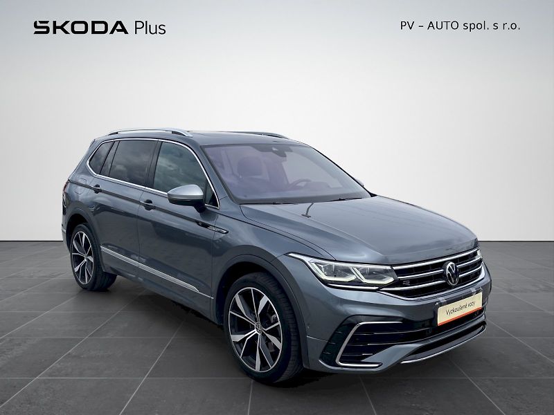 Volkswagen Tiguan Allspace (2023) R-Line 2.0 TSI 140 kW 4MOTION - fotka 27 z 35