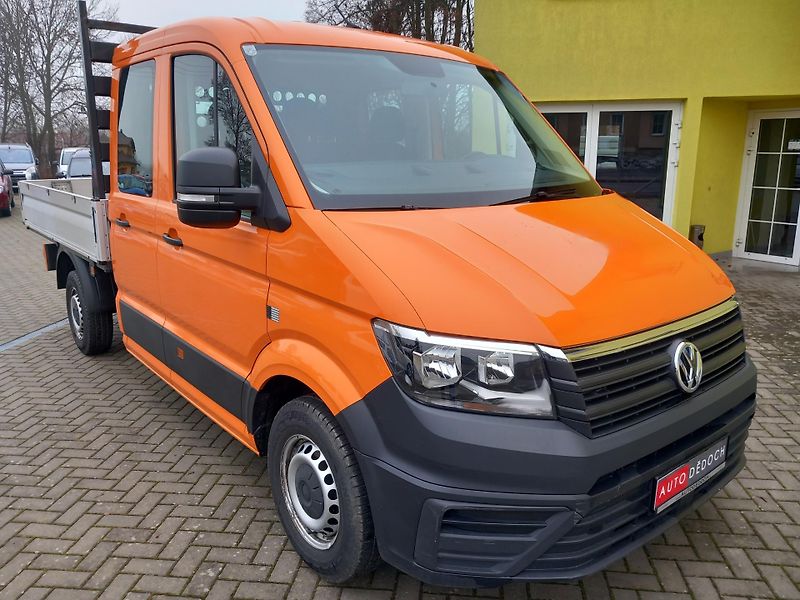 Volkswagen Crafter (2018) 2,0TDi 103kw 7 MÍST ,ODPOČET ! - fotka 2 z 41