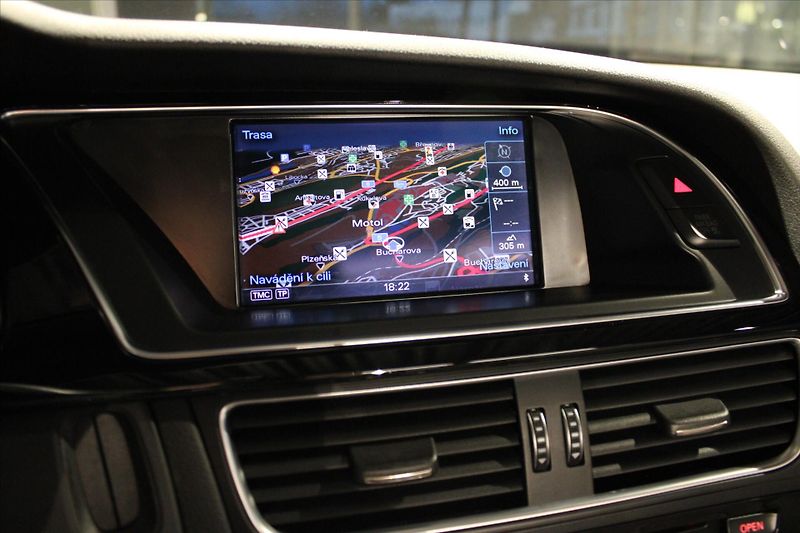 Audi A5 TDi V6 quattro S Line Cabriole - fotka 17 z 27