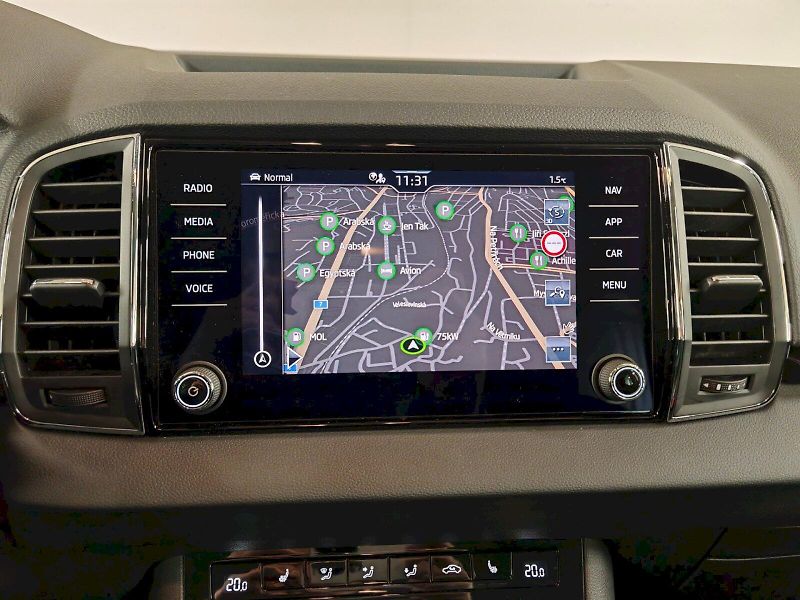 Škoda Karoq (2025) 1.5 TSI 110 kW DSG Top Selecti - fotka 9 z 29