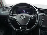 Volkswagen Tiguan (2018) 2.0TDi, 2.maj,ČR, DSG, navi - náhled 16