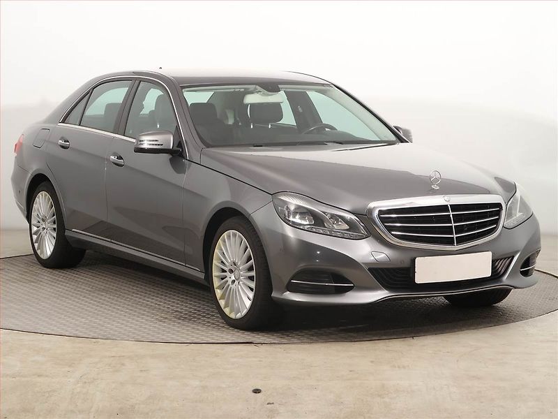 Mercedes-Benz Třídy E (2016) E 250 BlueTEC 4MATIC, 4X4 - fotografie inzerátu
