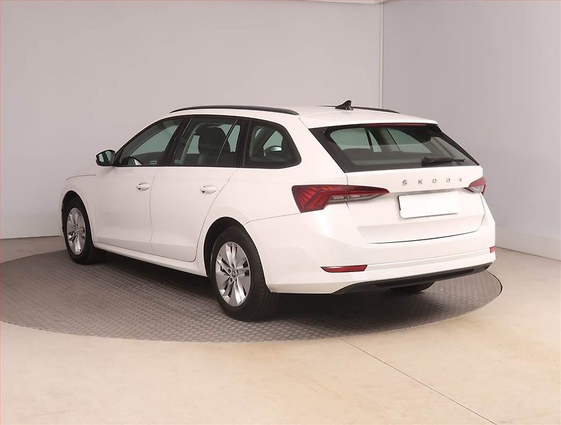 Škoda Octavia (2020) 2.0 TDI, ČR,1.maj, Tempomat - fotka 4 z 16