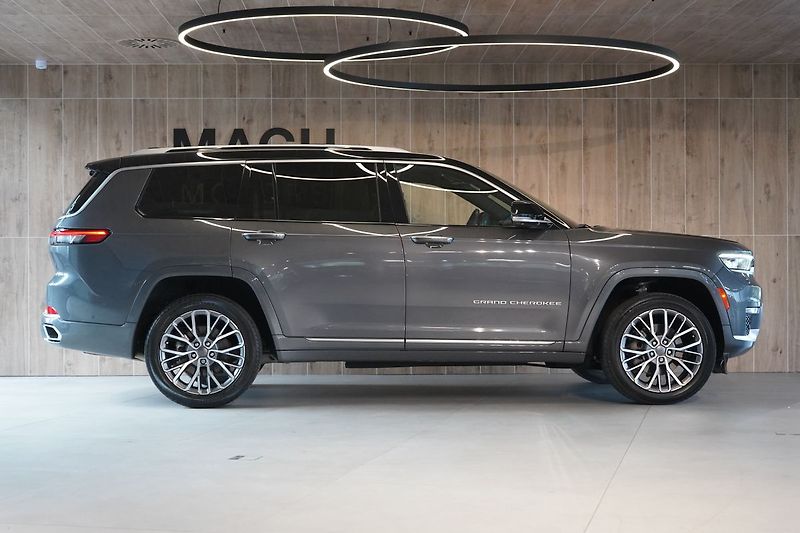 Jeep Grand Cherokee Summit Reserve L - fotka 6 z 71