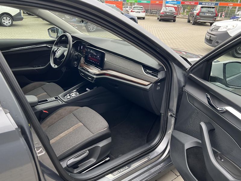 Škoda Octavia (2021) 2,0TDi 110kW SCOUT 4x4 DSG - fotka 40 z 46