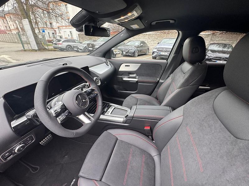 Mercedes-Benz GLA (2026) 200 d 4MATIC - fotka 10 z 24