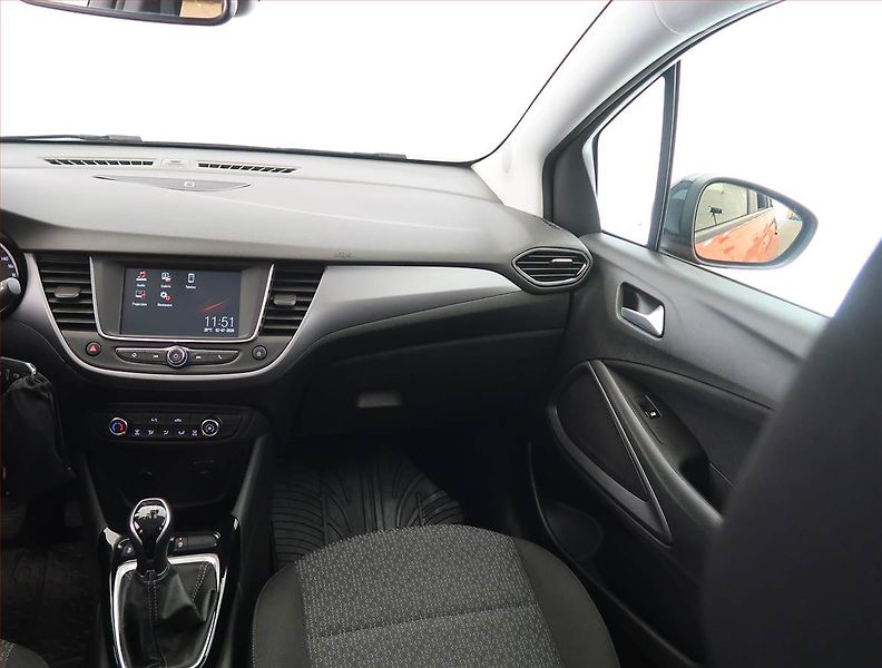 Opel Crossland X (2022) Edition 1.2, Serv.kniha - fotka 8 z 18