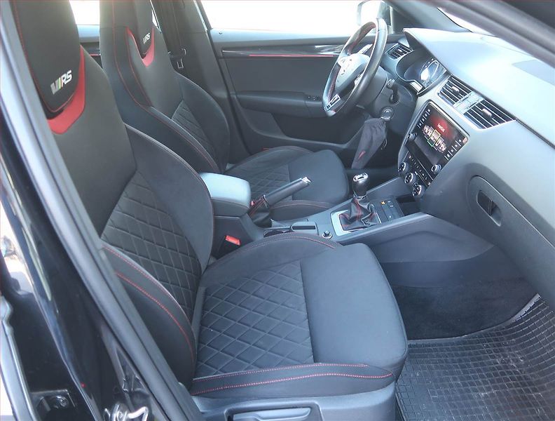 Škoda Octavia (2017) RS 2.0 TDI, Automat - fotka 9 z 17