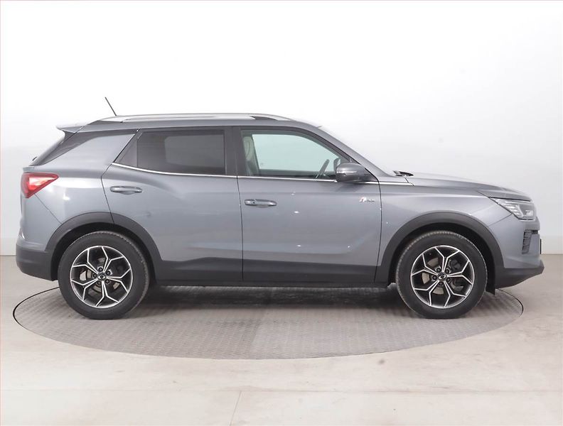 SsangYong Korando (2022) 1.5 T-GDI, Automat, Serv.kniha - fotka 6 z 17