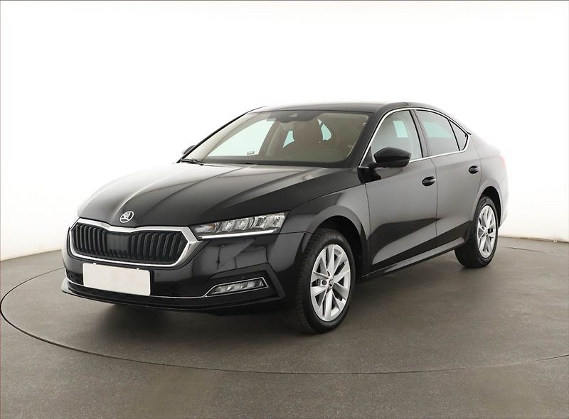 Škoda Octavia (2022) Style 2.0 TDI - fotka 2 z 19