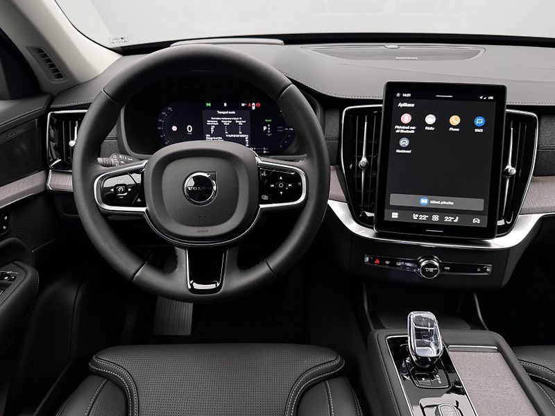 Volvo XC90 (2026) T8 AWD RECHARGE BRIGHT PLUS 7m - fotka 4 z 25