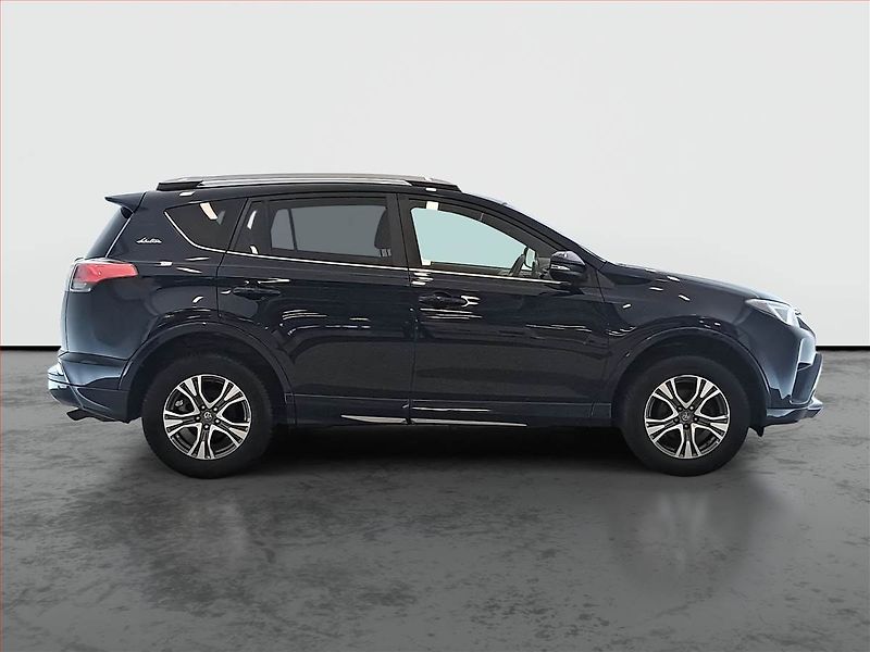 Toyota RAV4 (2018) 2.0 D-4D, ČR,1.maj, Serv.kniha - fotka 6 z 16