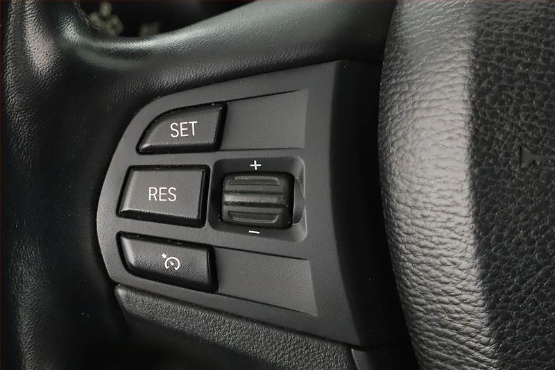 BMW X3 (2012) xDrive20d, 4X4, Automat, Kůže - fotka 18 z 20