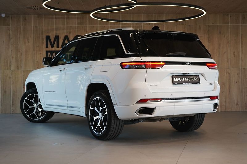 Jeep Grand Cherokee - fotka 10 z 55