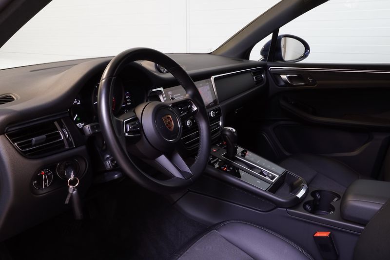 Porsche Macan 2.0TSI,1.MAJ,ČR,DPH,ACC,Kamera - fotka 14 z 28