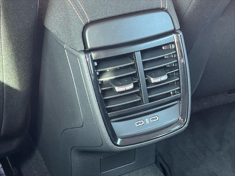Škoda Scala 1,0 TSi 85kW TOP SELECTION - fotka 21 z 29