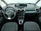 Citroën C3 Picasso (2016) 1.2 PT, AC, TZ, temp - náhled 8