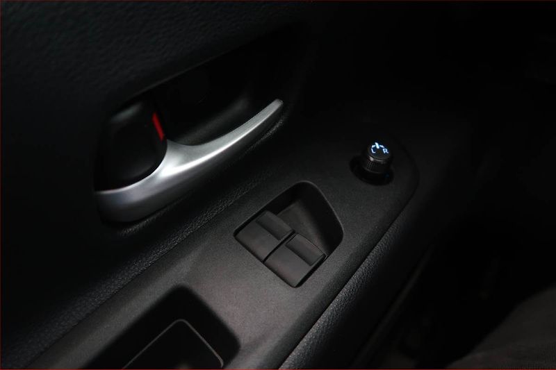 Toyota Aygo (2025) 1.0 - fotka 19 z 19