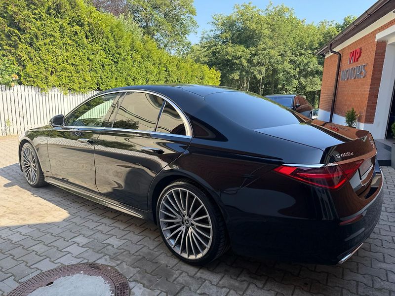 Mercedes-Benz Třídy S S400d-4M-AMG-3D-R21-ČR - fotka 3 z 36